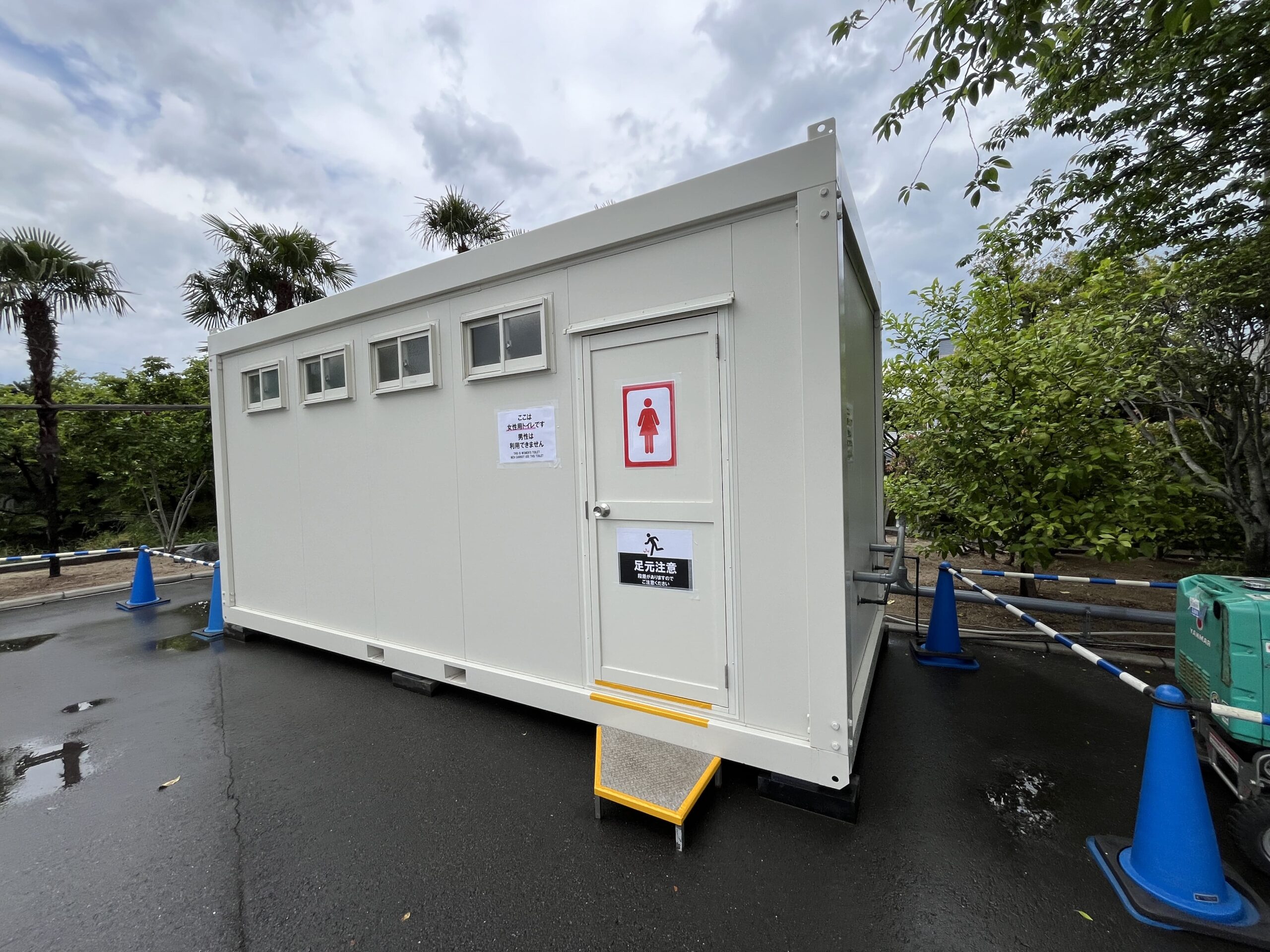 納涼祭にてユニット型トイレハウスを導入いただきましたのサムネイル