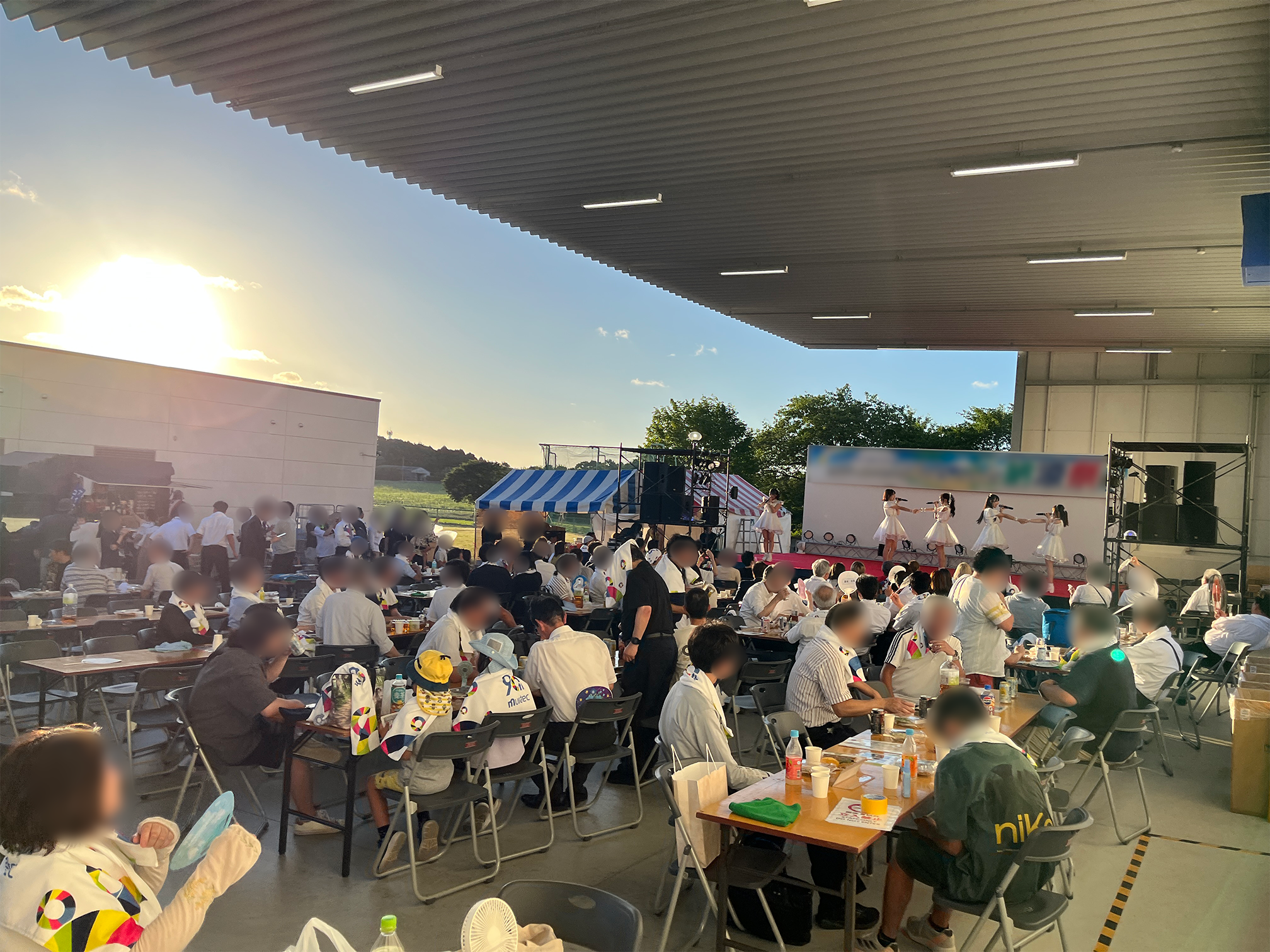 納涼祭の会場設営を行いましたのサムネイル