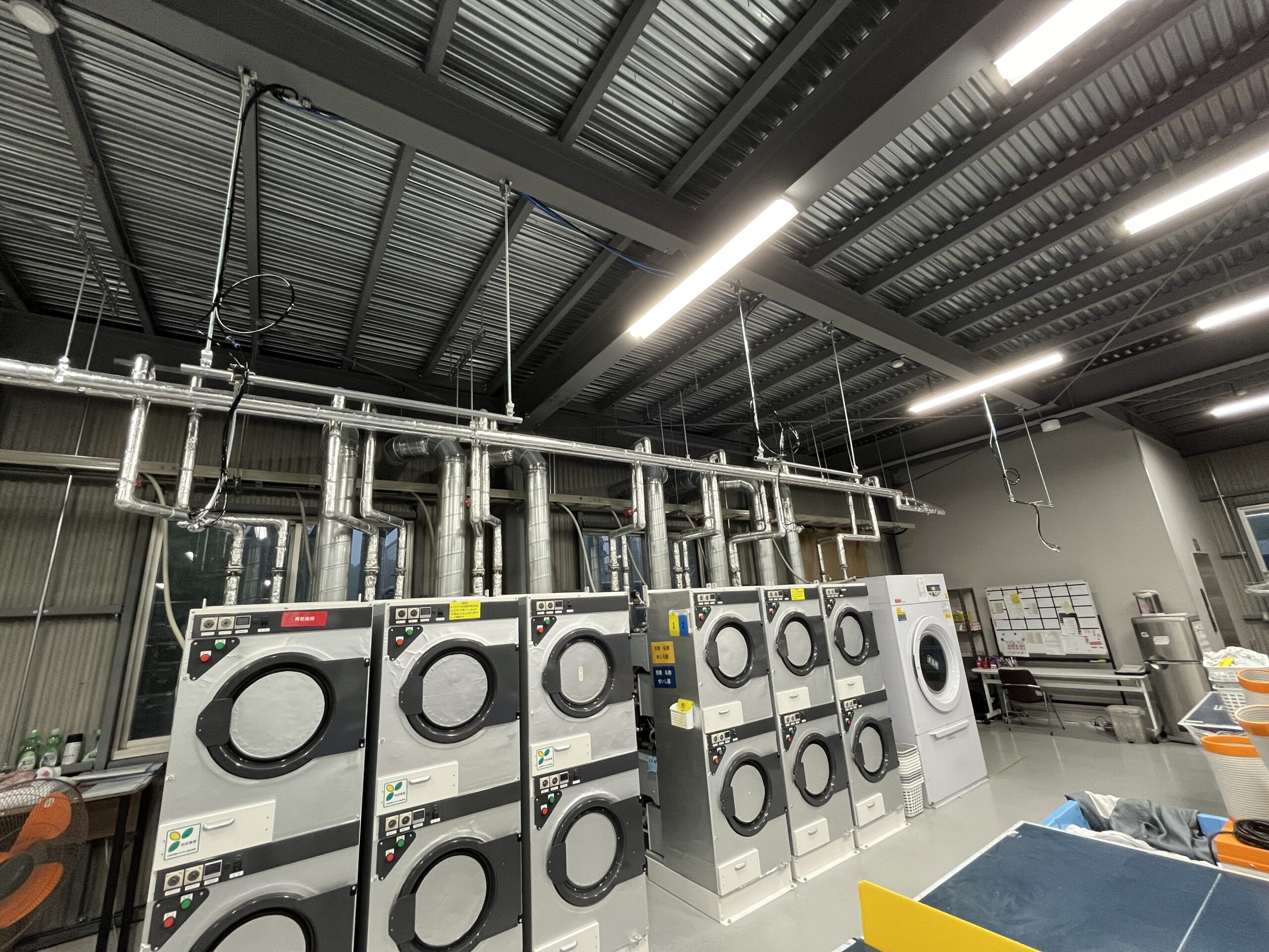 濡れないミストを導入いただきました≪リネンサプライ工場様≫のサムネイル