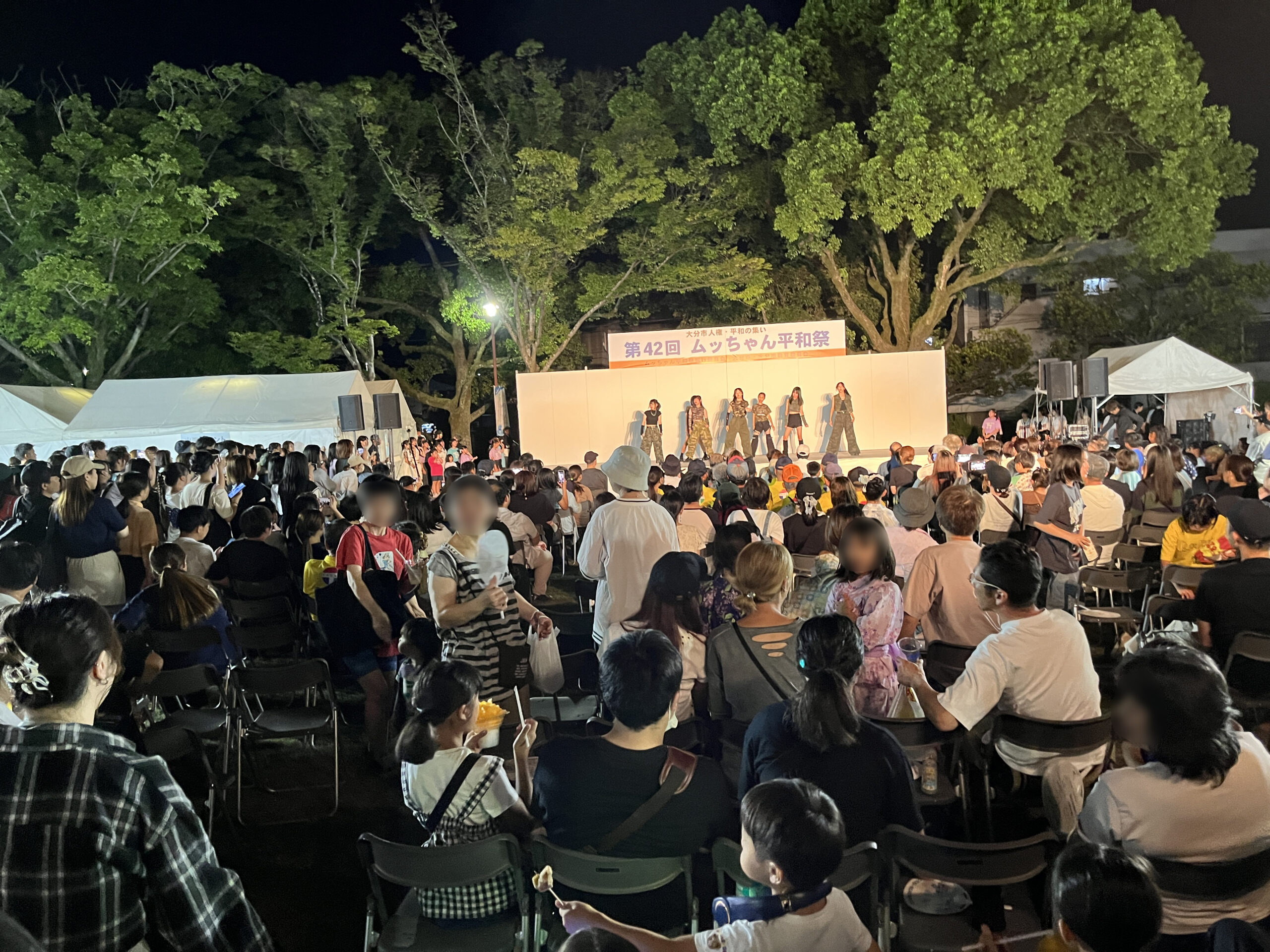 夏祭りの会場設営を行いましたのサムネイル