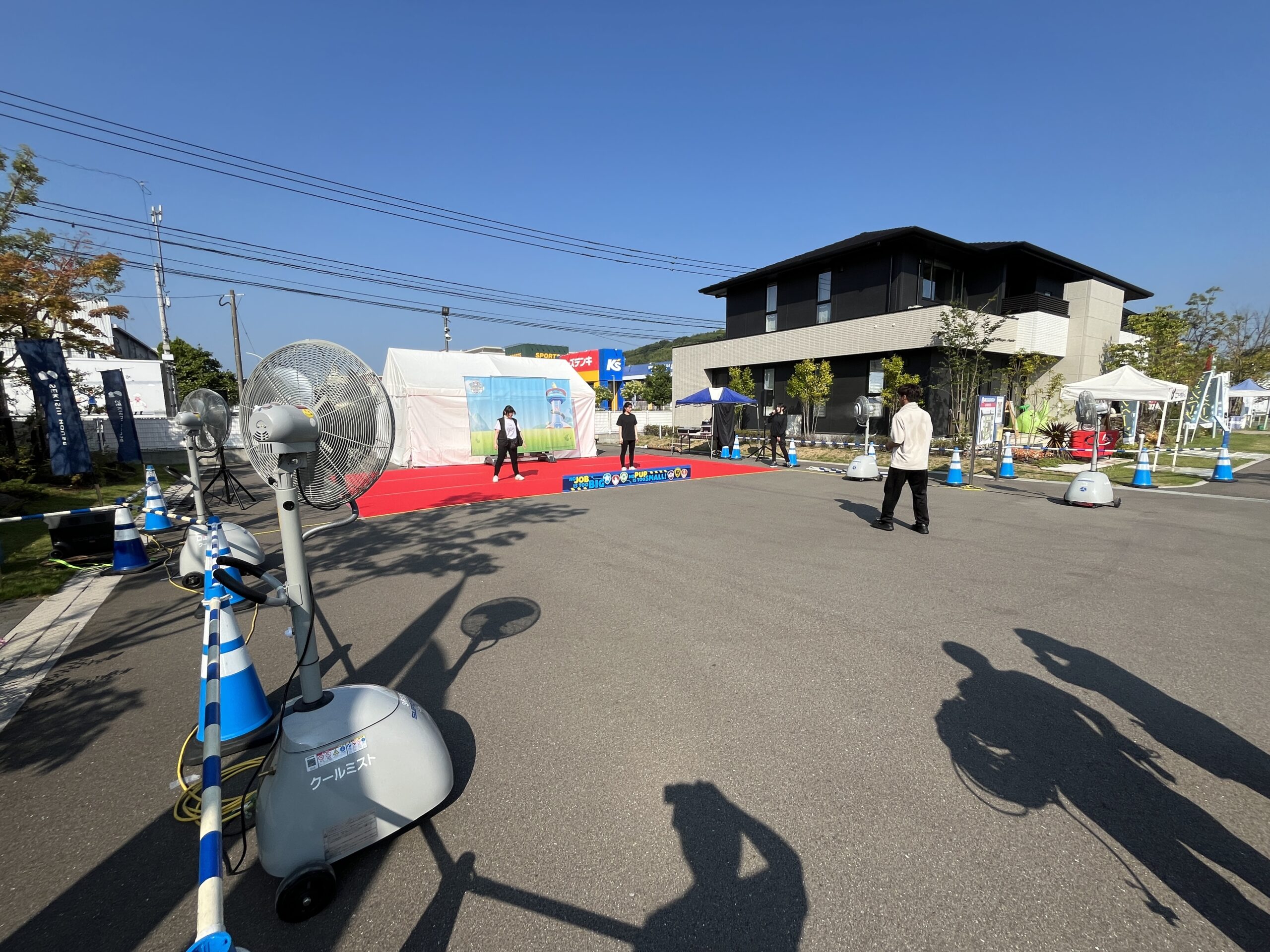 イベントの会場設営を行いましたのサムネイル